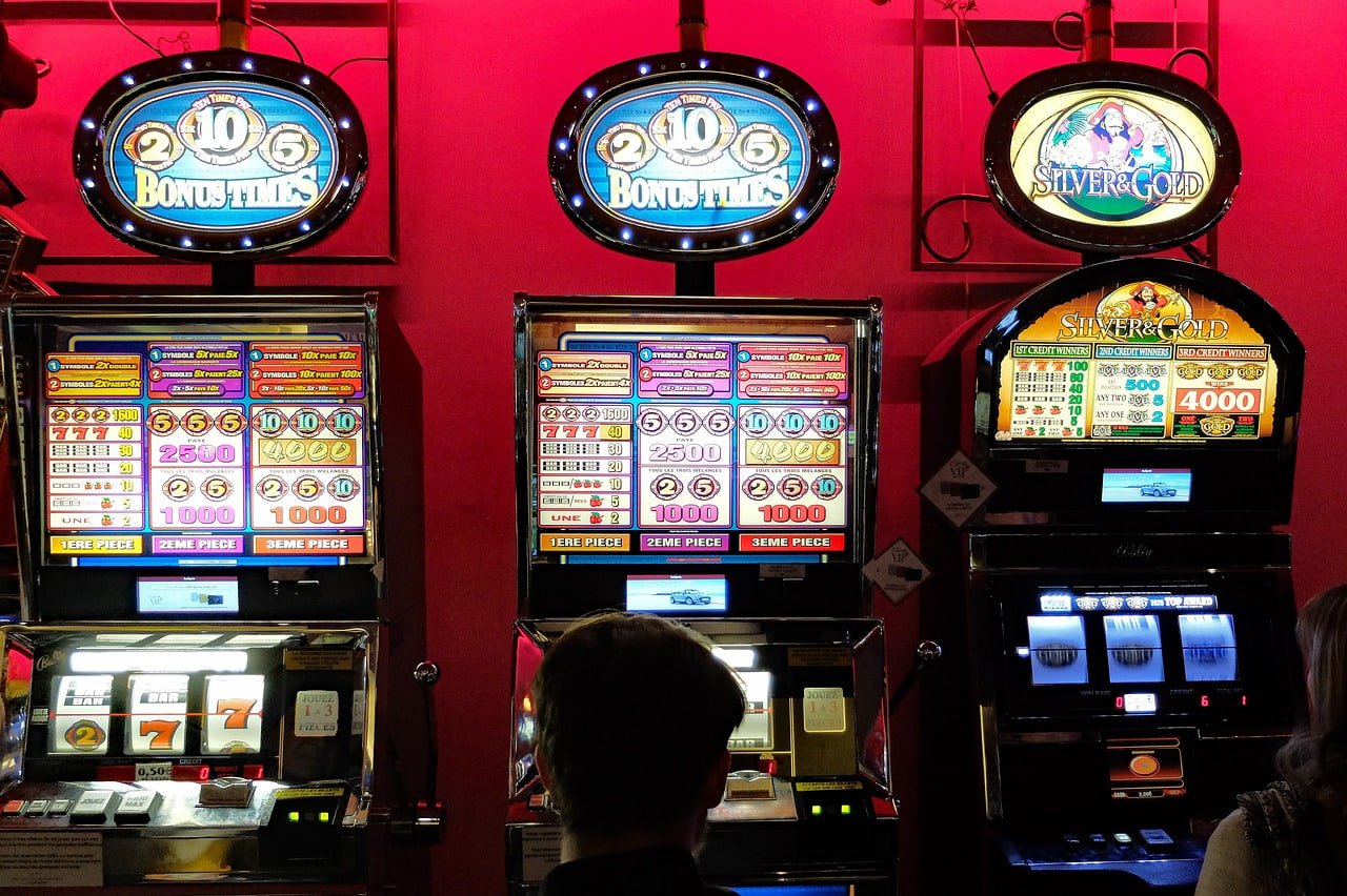 Esports tournament betting odds shwe77 myanmar gaming